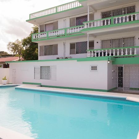Villa Donna Inn Montego Bay Esterno foto