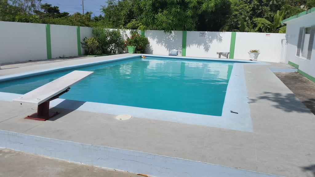 Villa Donna Inn Montego Bay Esterno foto